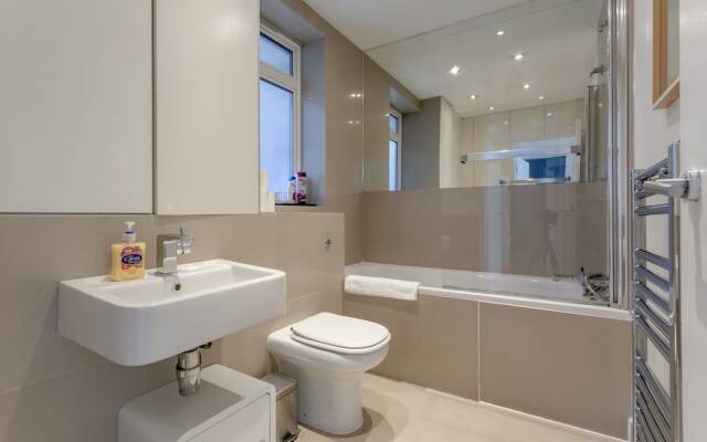 1 Bedroom Flat In Central London