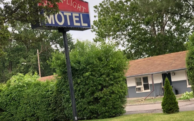 Moonlight Motel