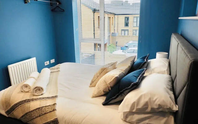 SA Today Firepool Cres Taunton Fibre Wi-fi Netflix