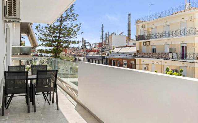 BillyMare central Glyfada apartment
