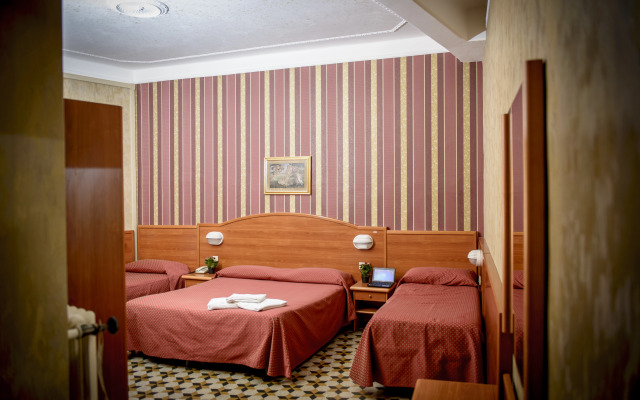 Hotel Emmaus