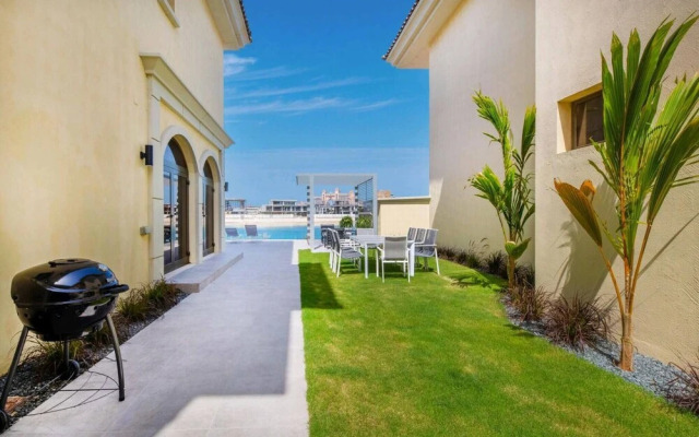 Amazing 5 Bedroom Villa With Private Pool