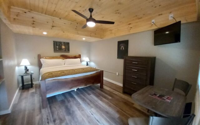 The Carter Lodge On The River