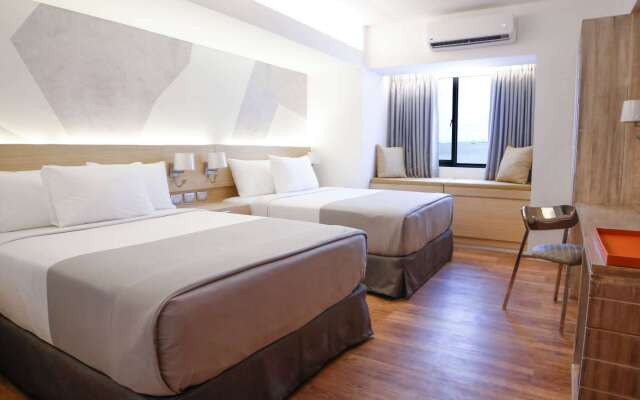 TRYP by Wyndham Mall of Asia Manila