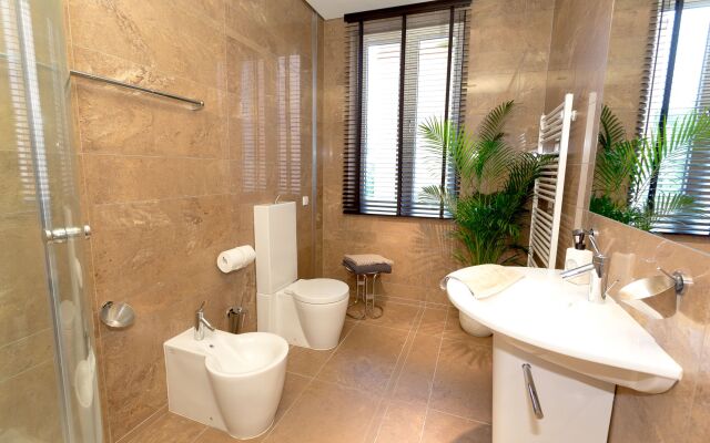 Vilnius Apartments & Suites Gedimino Ave