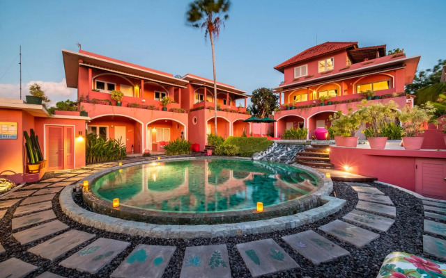 PinkCoco Uluwatu - Constant Surprises & for Cool Adults Only