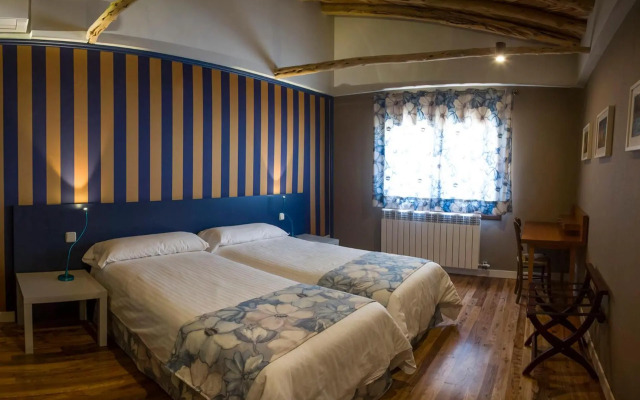 Apartamentos Rurales Sexma del Sabinar