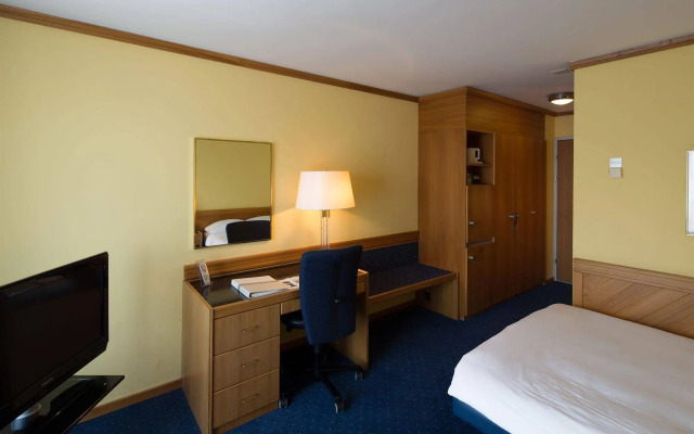 Stay at Zurich Airport