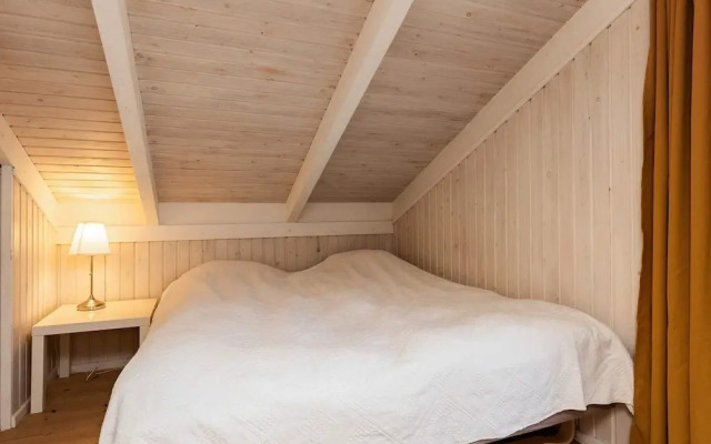 6 Person Holiday Home in Hals