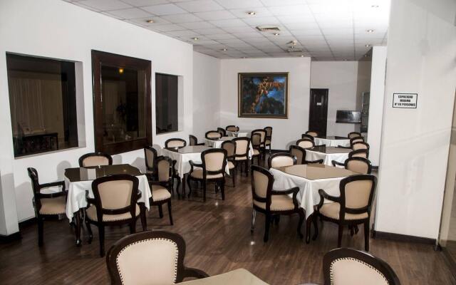 New Corpac Hotel