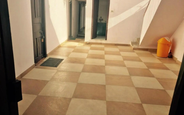 OYO Flagship Hotel Lila