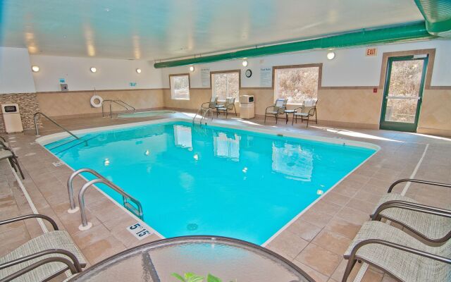 Holiday Inn Express Charleston-Kanawha City by IHG