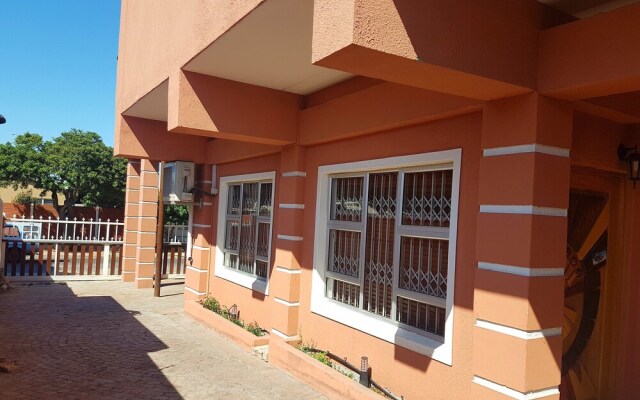 Beautiful Apartment in Century City