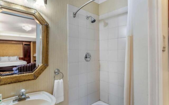 Quality Inn Garden of the Gulf Summerside