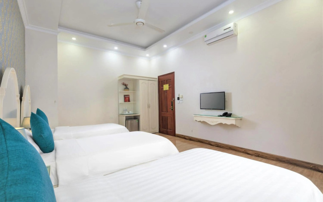 Phoenix Hotel Ha Long – Guest Rooms – Ha Long