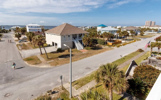 Sandy Beach Pensacola Beach