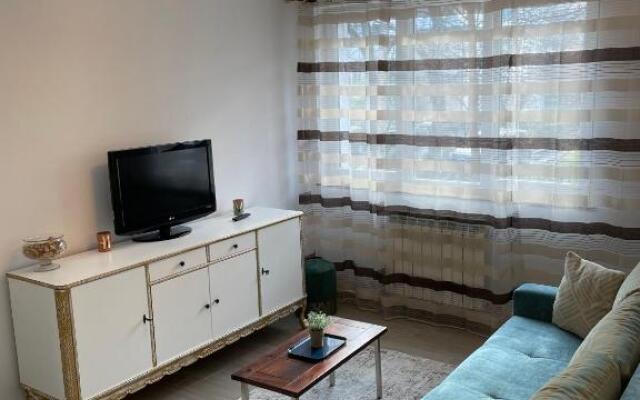 Mary's Apartment