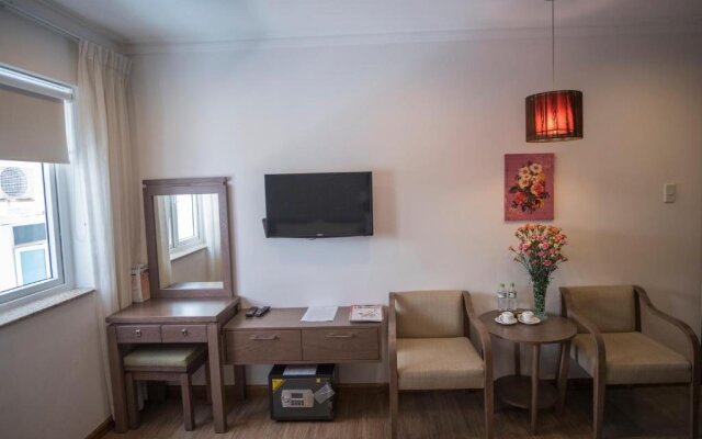 Lila Luxury Hotel & Apartment