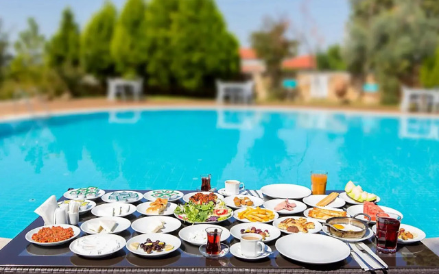 Pamukkale White Heaven Suite Hotel