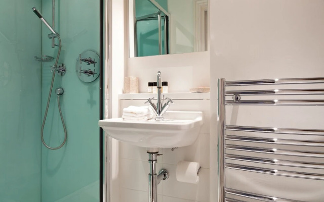 Blueprint Apartments-No 5 Doughty Street