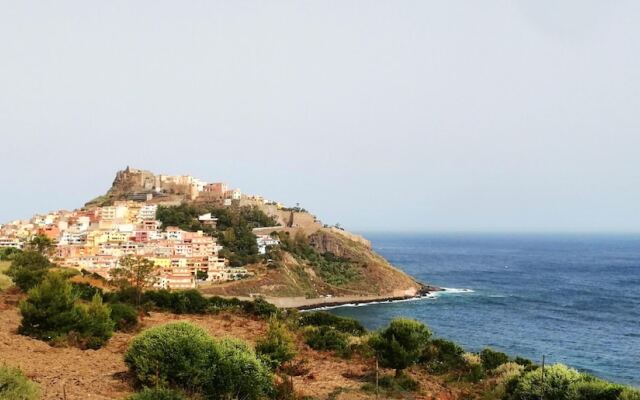 House with One Bedroom in Castelsardo, with Wonderful Sea View - 200 M From the Beach