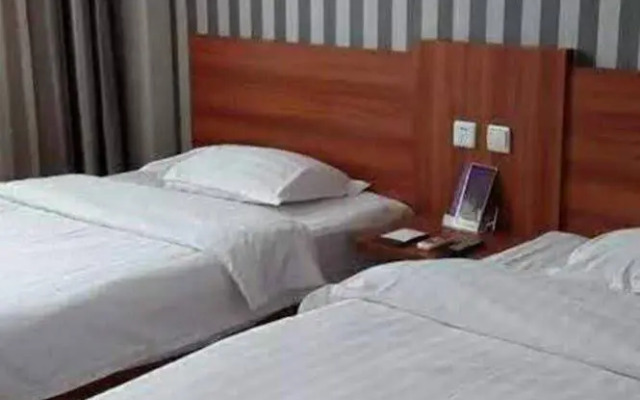 Ziyu Jinghua Business Hotel