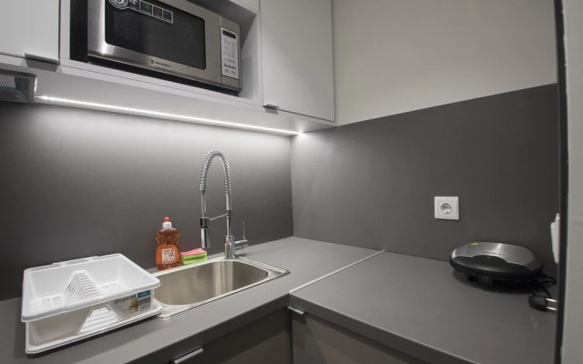 Ornament Suites Nilie Hospitality MGMT