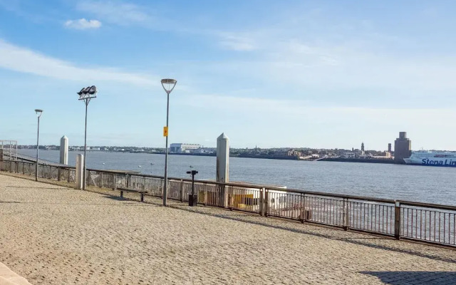 Comfortable Holiday Home In Liverpool Near City Centre