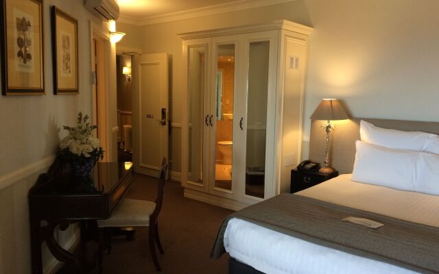 Echoes Boutique Hotel and Restaurant