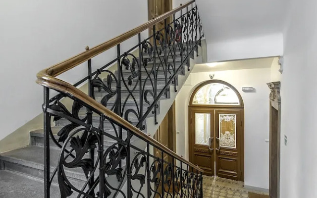 Residence Dobrovskeho 30