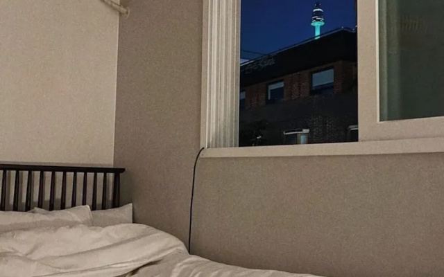 Jnineguesthouse