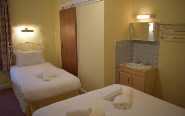 Penn House Hotel