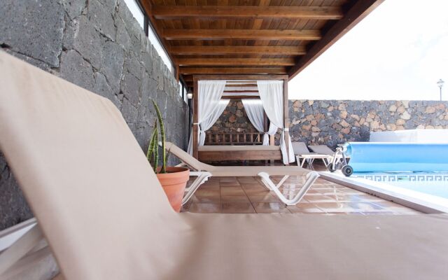 Apartamentos El Callao II