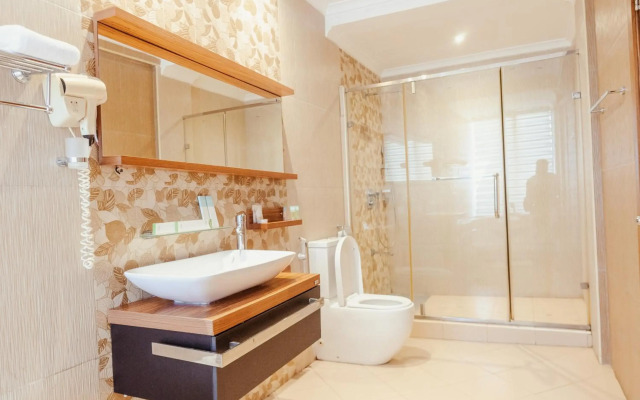 Tanga Beach Resort & Spa