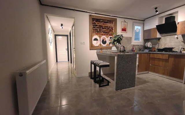 2BR 2Bath with Balcony Near Nişantaşı and Taksim #5