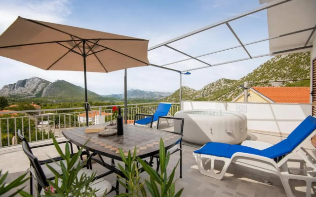 Panoramico penthouse with whirlpool
