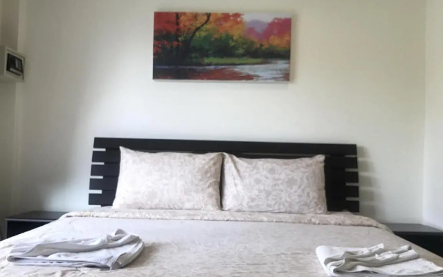Kata Beach Guesthouse