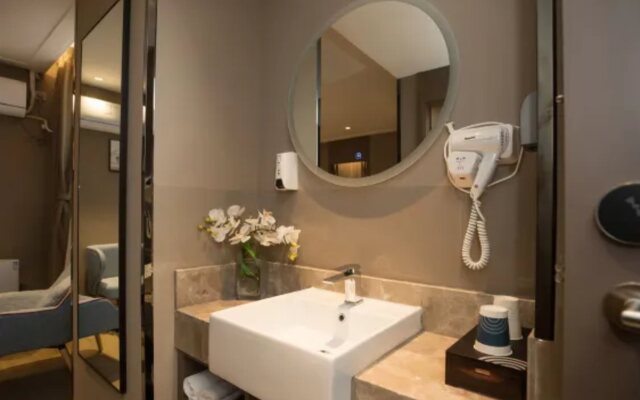 Home Inn (Yancheng Yulong East Road)