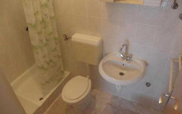 Apartments Lopar