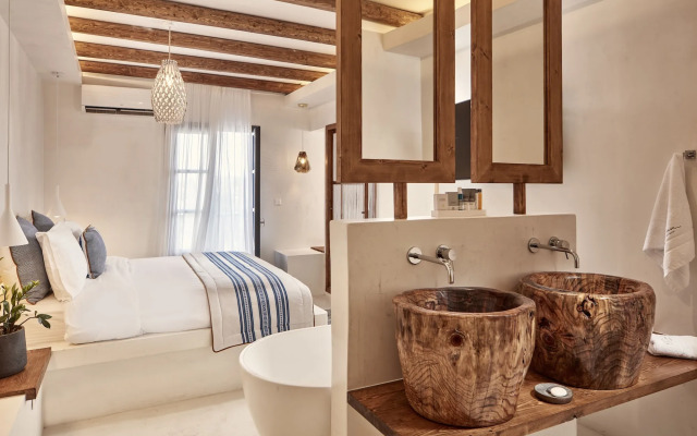 Parian Boutique Hotel
