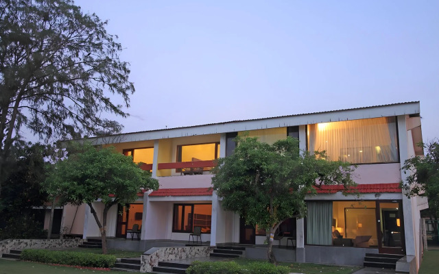 The Ashok Beach Resort