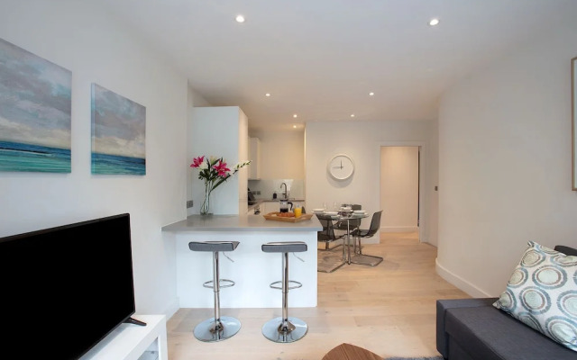 Hampden Apartments - The George