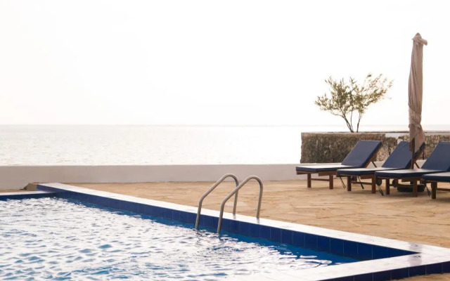 Royal Mandarin Hotel & Resort