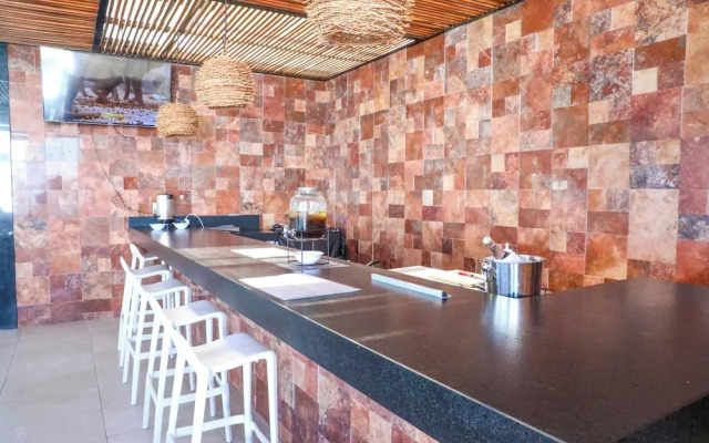 50 Suites Double Queen