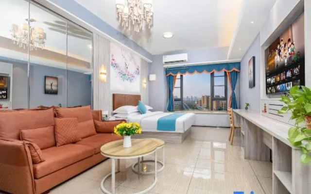 Xinyang Yunzhi Hotel