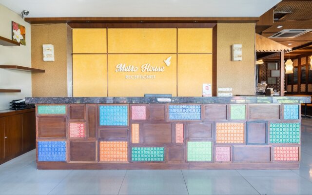 Metro House