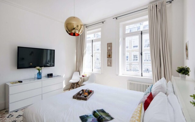 The Earls Court Trebovir House - MC01