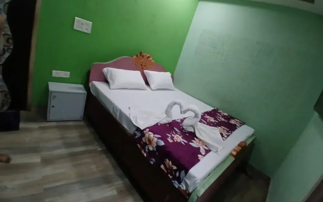 Rudraksh Home Stay