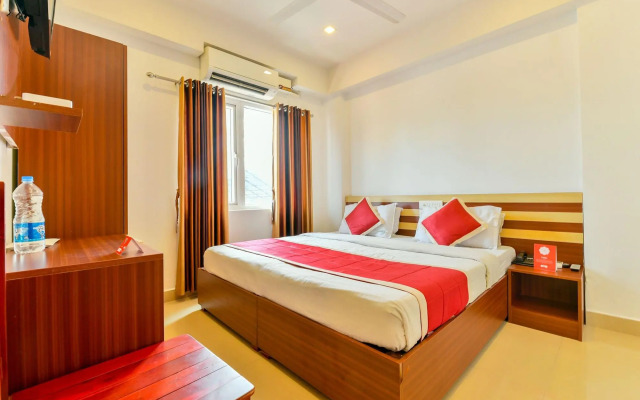 Puthens Capitol Inn; Ernakulam by OYO