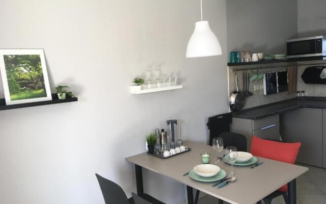 Balatonlelle Apartmanház
